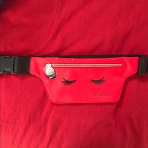 Smashbox makeup Fanny pack